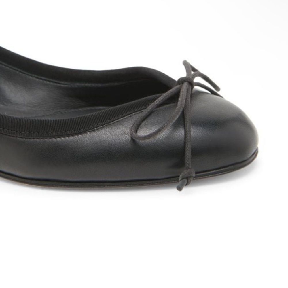 Alexander McQueen Black Leather Flats - Picture 5 of 10